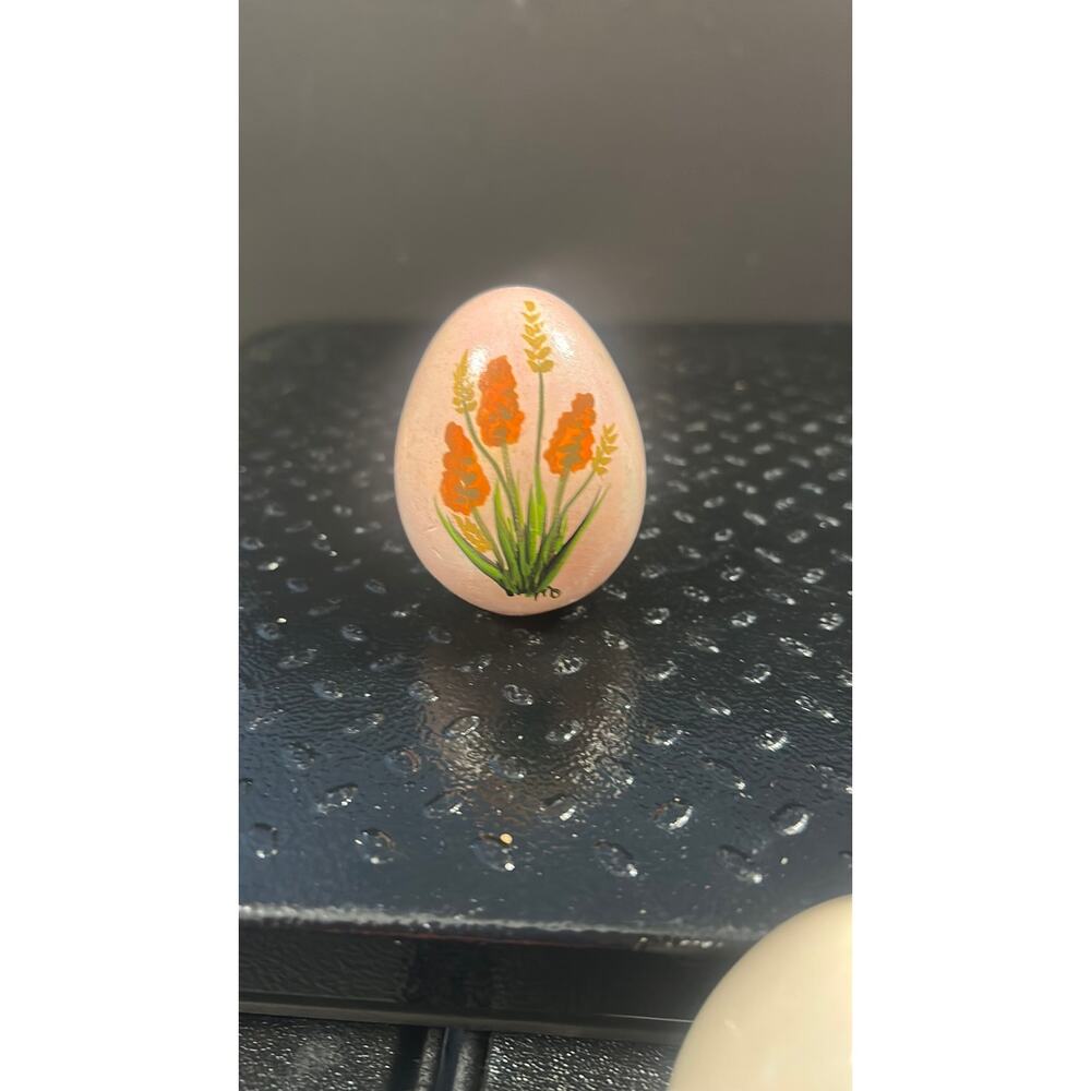 1410. Floral Pink Easter Egg